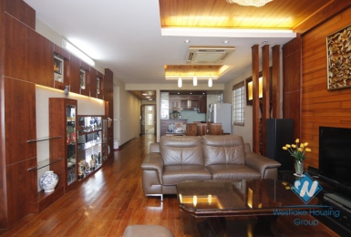Aprtment for rent in high floor, near Doi Can street, Ba Dinh.
